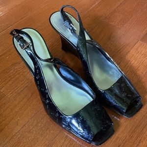 Anne  Klein  black patent sling